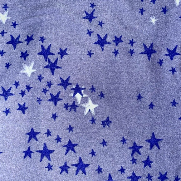 LuLaRoe TALL & CURVY Leggings $25/Pair - Picture 3 of 4